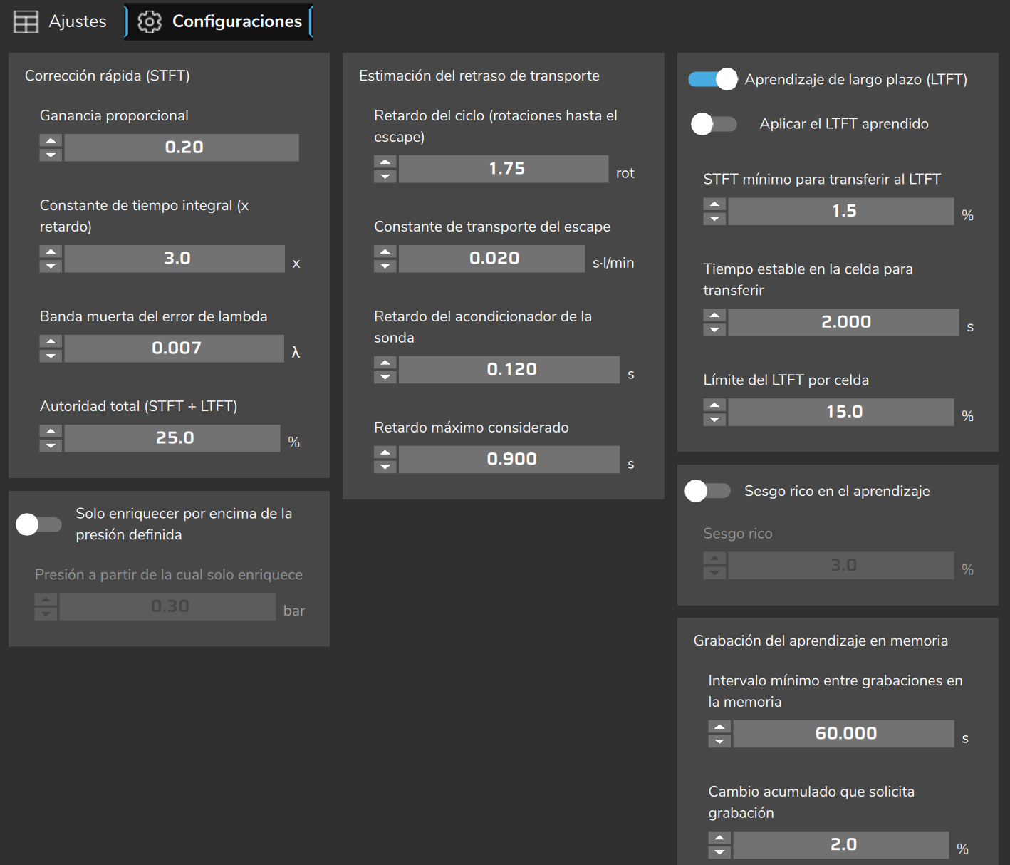 Circuito cerrado de combustible (VE), pestaña Configuraciones: corrección rápida (STFT), estimación del retraso de transporte y aprendizaje de largo plazo (valores de un mapa de ejemplo, no los de fábrica).